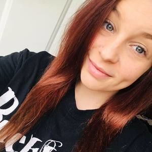 Meet your Posher, Whitney